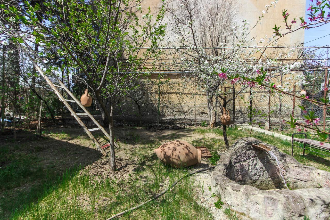 Apartment Gardens 44 تبليسي المظهر الخارجي الصورة